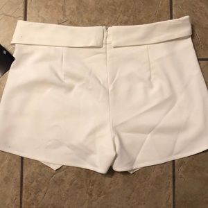 Zara Shorts - White skort Zara Shorts - White skort